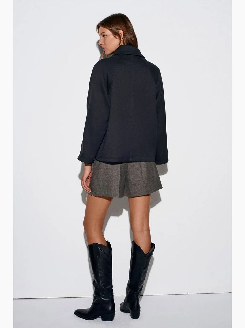 Giacca oversize in tessuto intrecciato effetto peluche con bottoni dilvin Nero - Kiabi