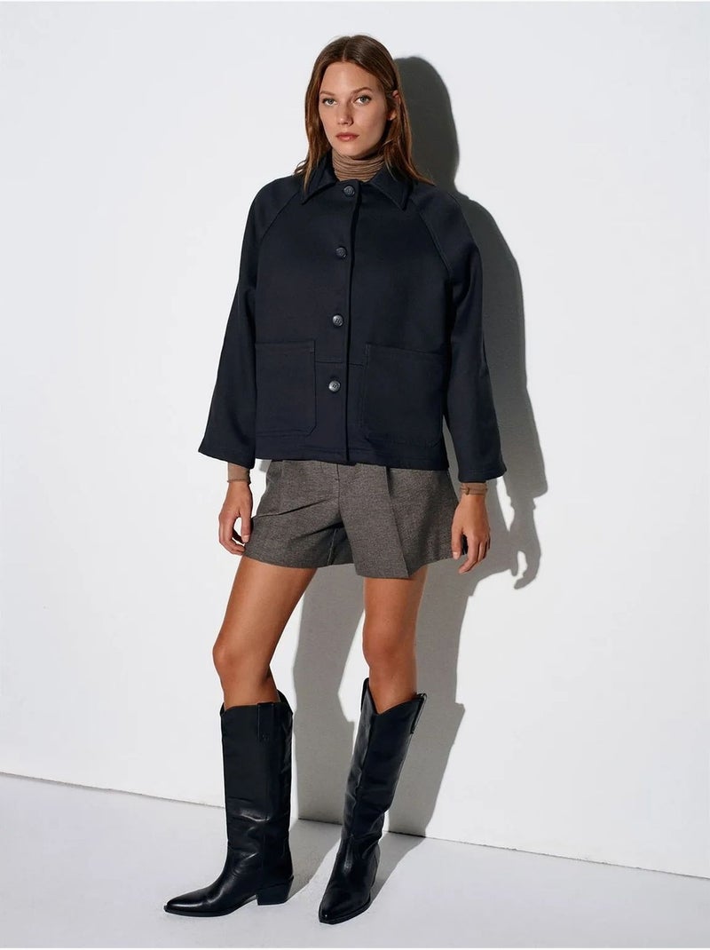 Giacca oversize in tessuto intrecciato effetto peluche con bottoni Nero - Kiabi