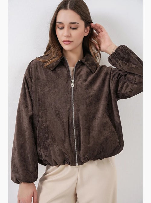 Giacca oversize in velluto con zip e tasche bdart - Kiabi Giacca oversize in velluto con zip e tasche bdart - Kiabi