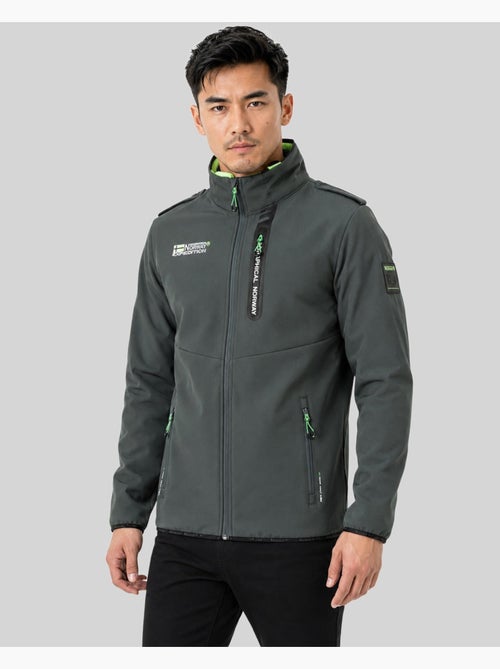 Giacca softshell con cappuccio toxique – geographical norway - Kiabi Giacca softshell con cappuccio toxique – geographical norway - Kiabi