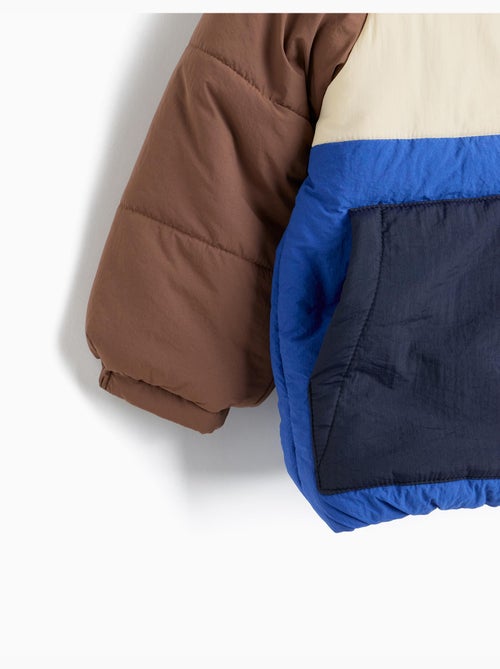 Giacca trapuntata con cappuccio, mo fashion - Kiabi Giacca trapuntata con cappuccio, mo fashion - Kiabi