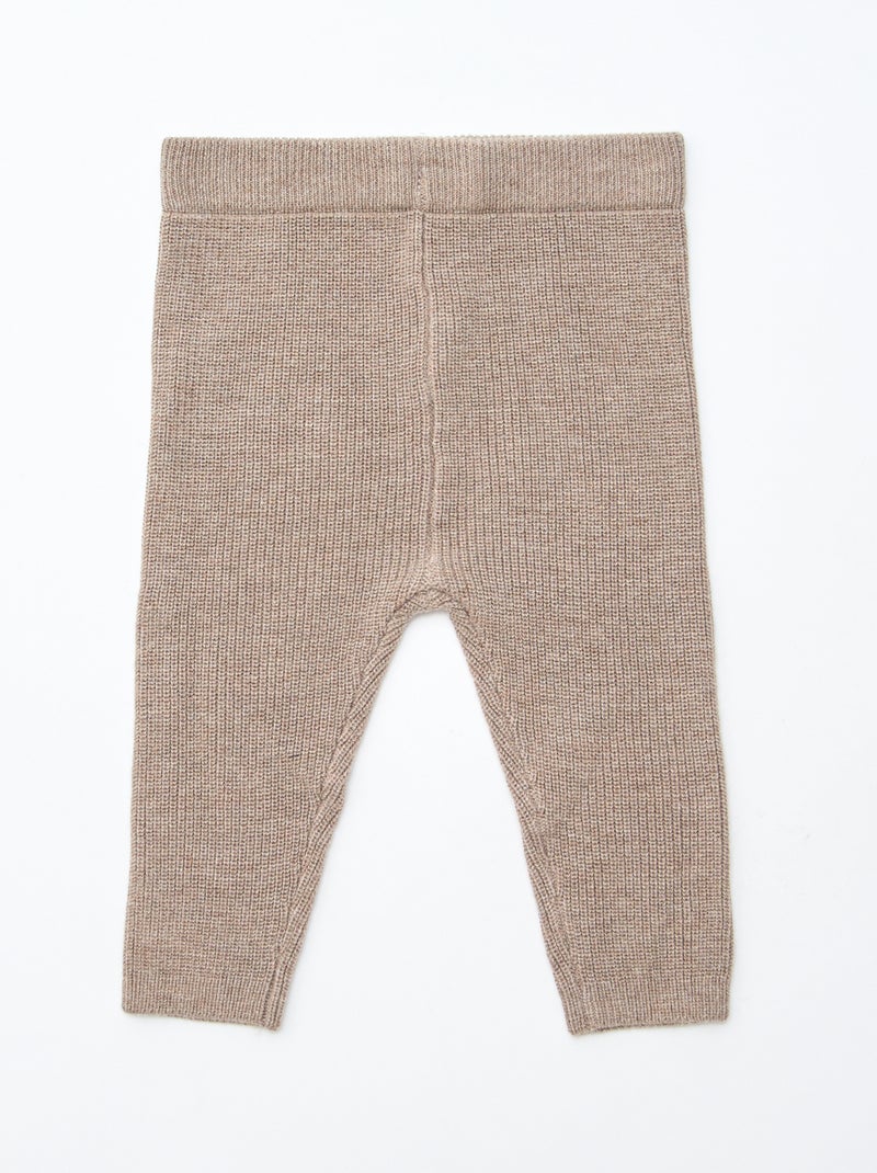 GIFTBOX brassiere + pantaloni + calzini + berretto + bavaglino Beige - Kiabi