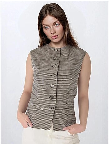 Gilet aderente a quadri con scollo rotondo