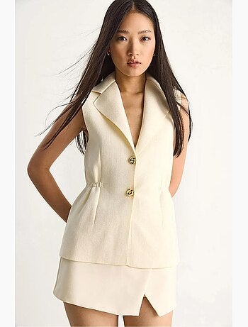 Gilet aderente con scollo a v lucci