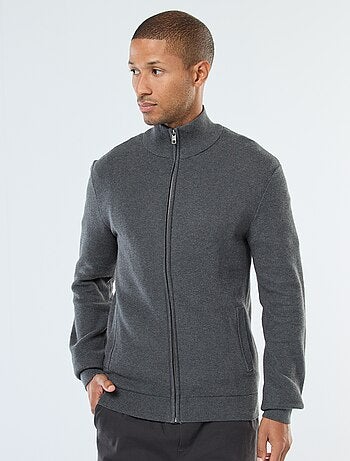 Gilet basic in maglia con 2 tasche e collo alto