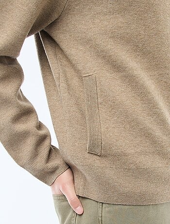 Gilet caldo zippato con collo alto