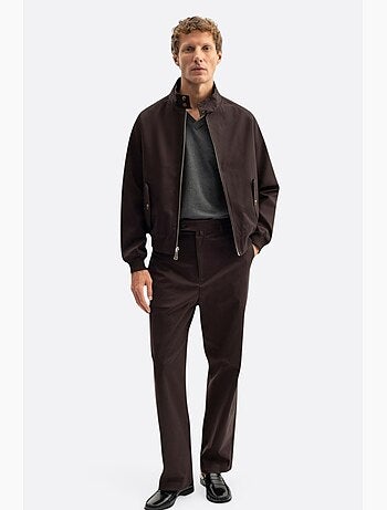 Gilet con collo da giacca e zip giesto