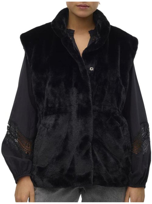 Gilet Donna in Pelliccia Sintetica Vero Moda - Kiabi Gilet Donna in Pelliccia Sintetica Vero Moda - Kiabi