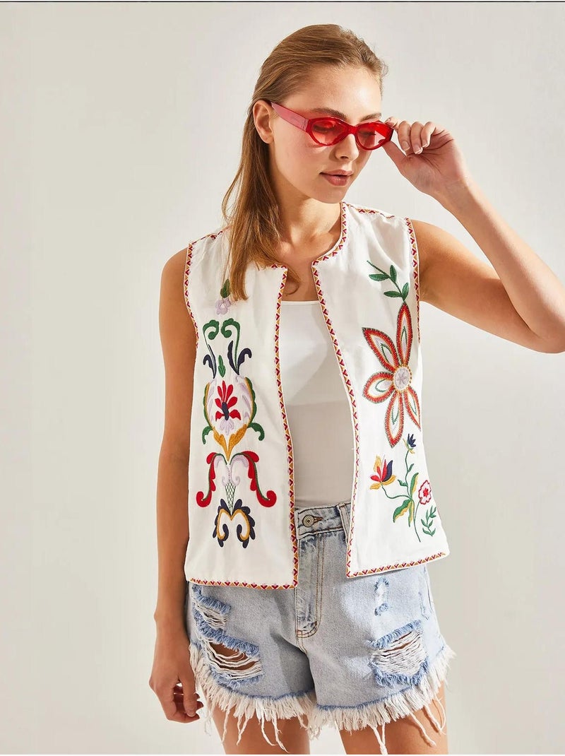 Gilet foderato con ricamo dettagliato lucci Bianco - Kiabi
