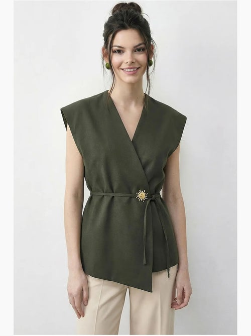 Gilet in crêpe con scollo a v e cintura lucci - Kiabi Gilet in crêpe con scollo a v e cintura lucci - Kiabi
