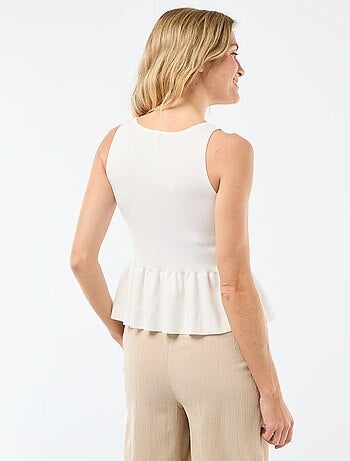 Gilet in maglia fine con apertura abbottonata