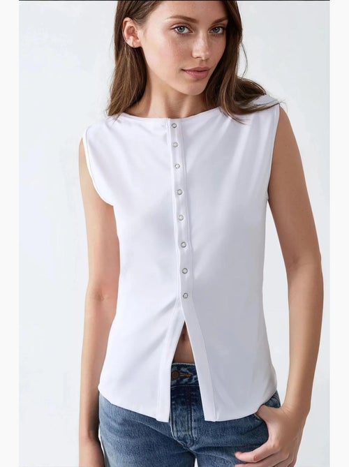 Gilet in maglia slim fit con girocollo hiccup - Kiabi