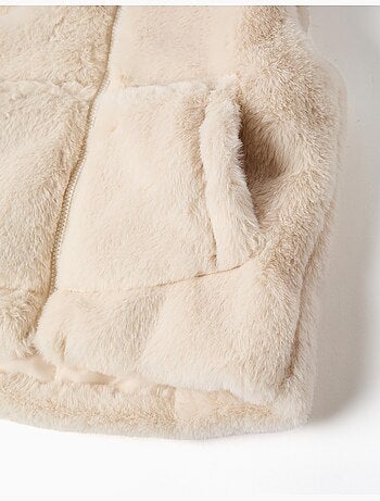 Gilet in peluche con cappuccio e orecchie 3d