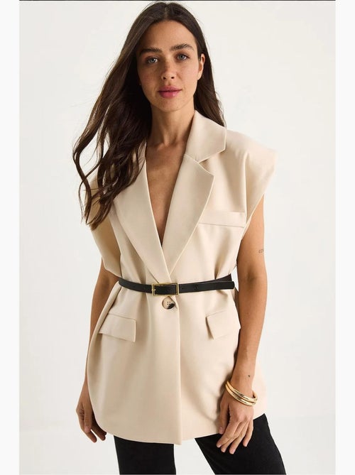 Gilet lungo con collo a scialle e cintura lucci - Kiabi Gilet lungo con collo a scialle e cintura lucci - Kiabi