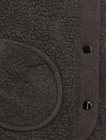 Gilet smanicato effetto montone