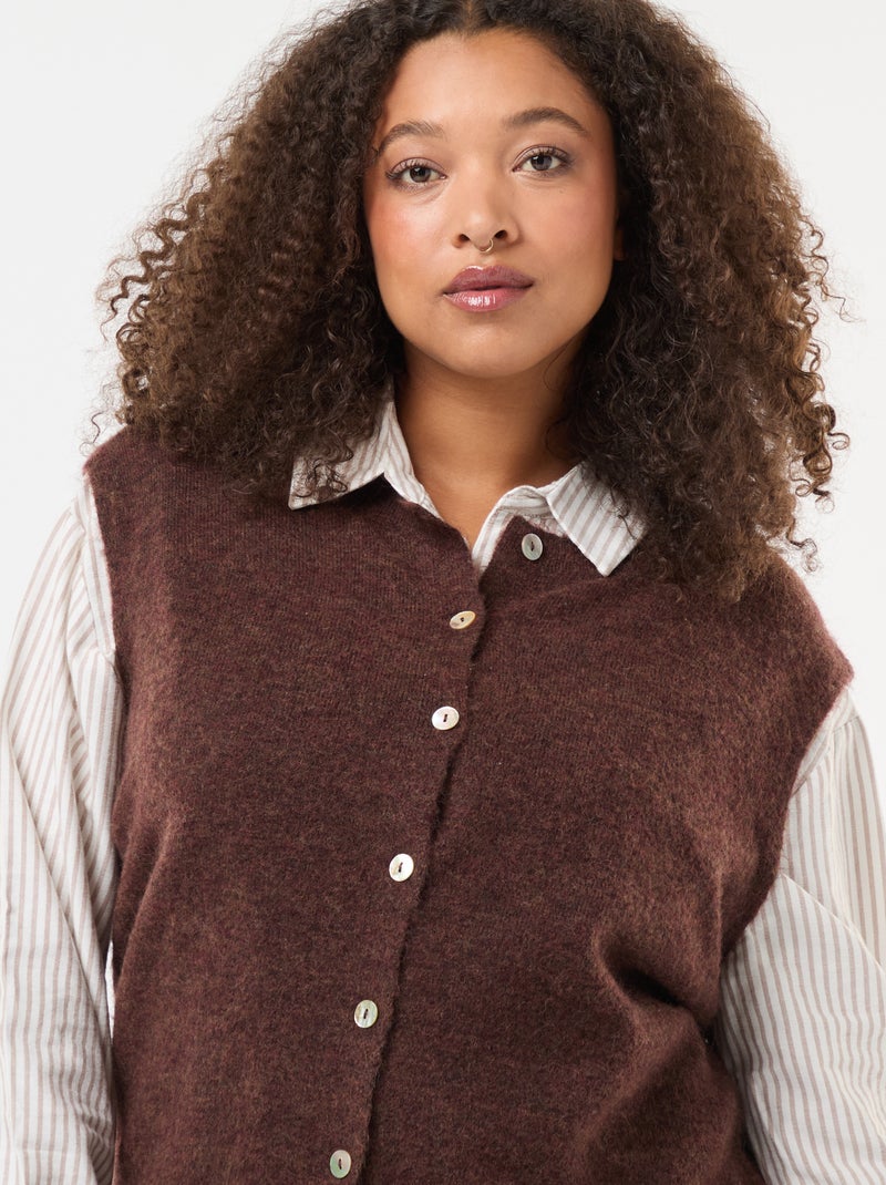 Gilet smanicato abbottonato Marrone - Kiabi