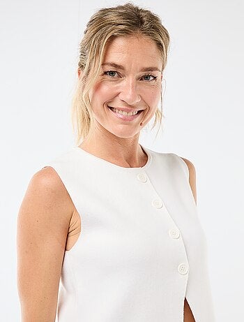 Gilet smanicato con collo rotondo