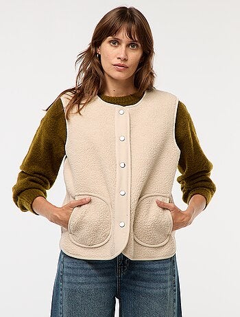 Gilet smanicato effetto montone