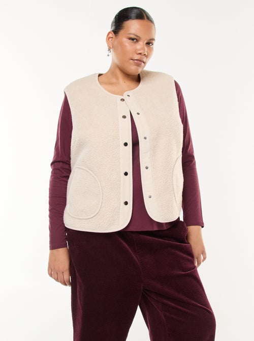Gilet smanicato effetto montone - Kiabi