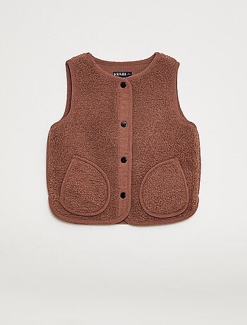 Gilet smanicato effetto montone