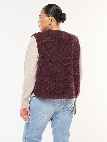 Gilet smanicato effetto montone