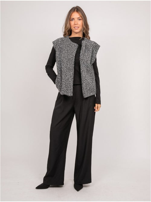 Gilet smanicato in maglia bouclé ujara - Kiabi
