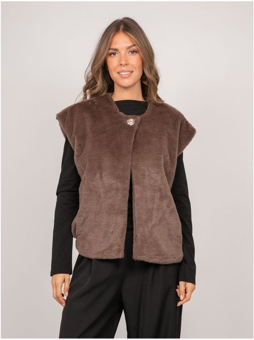 Gilet smanicato in pelliccia sintetica ulla - Kiabi