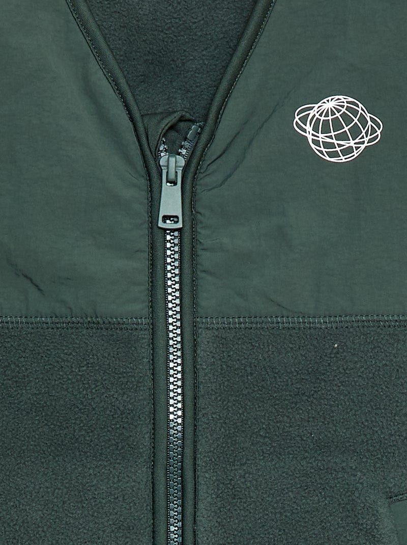Gilet smanicato in pile Verde - Kiabi