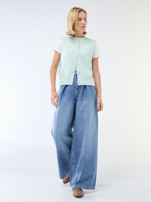 Gilet smanicato tinta unita - Kiabi