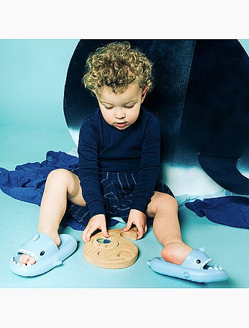 Giocattolo sensoriale neonato puzzle in legno balena | petit boum | petit boum