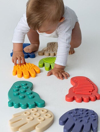 Gioco del percorso sensoriale montessori – mani e piedi | SEVIRA KIDS