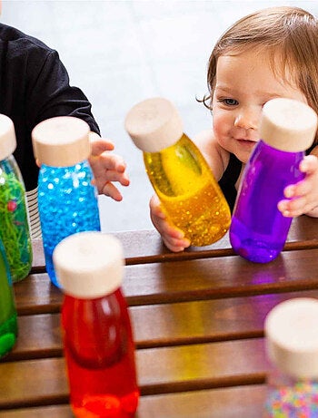 Gioco per neonati set da 3 bottiglie sensoriali | petit boum | petit boum