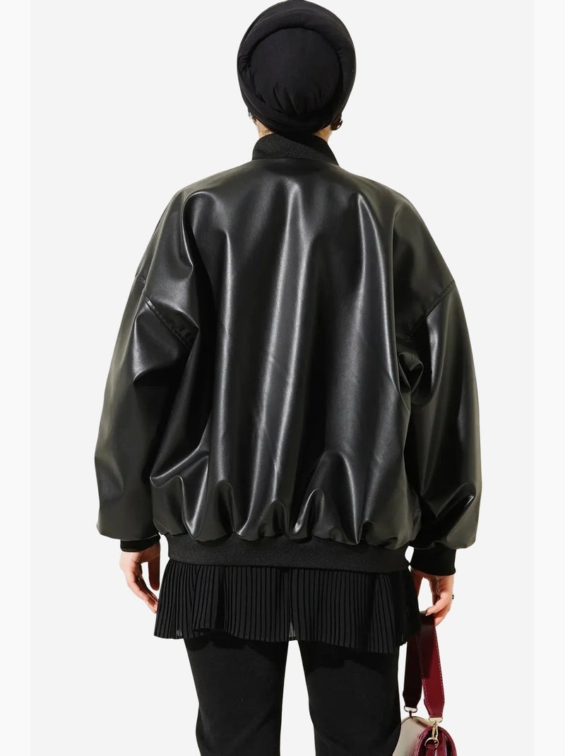 Giubbotto bomber oversize in similpelle color block bdart Nero - Kiabi