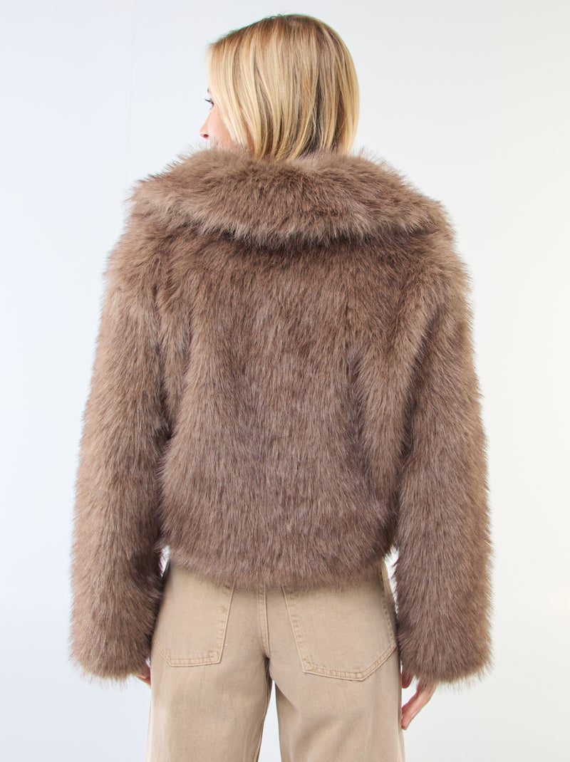 Giubbotto corto effetto pelliccia Marrone - Kiabi