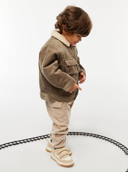 Giubbotto corto in velluto foderato - Kiabi