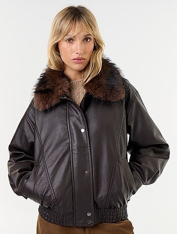 Giubbotto in similpelle oversize con collo in pelliccia rimovibile