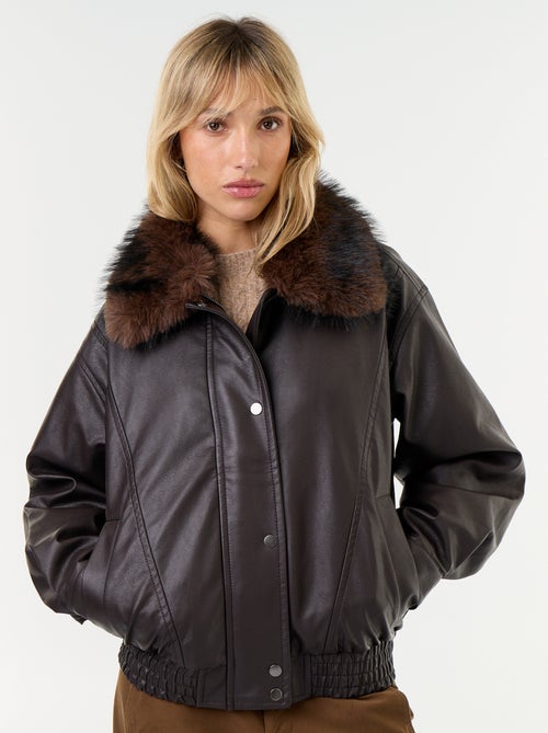 Giubbotto in similpelle oversize con collo in pelliccia rimovibile - Kiabi