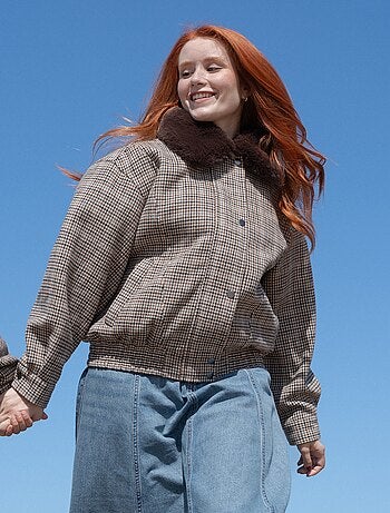 Giubbotto oversize effetto lana con collo in ecopelliccia rimovibile