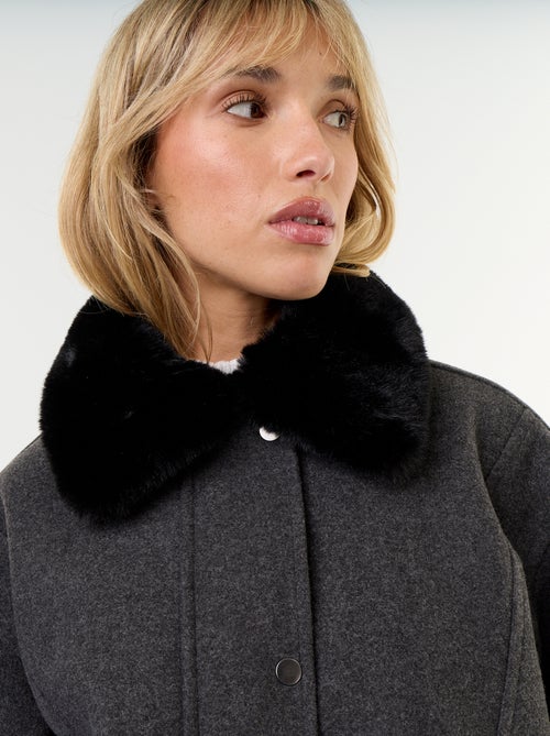 Giubbotto oversize effetto lana con collo in pelliccia rimovibile - Kiabi