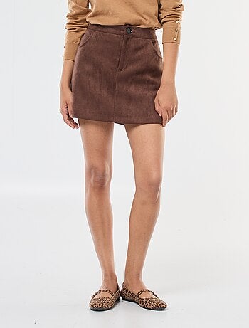Gonna in simil suede con shorts interni