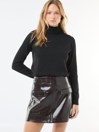 Gonna in similpelle 'effetto serpente' con tasche a pattina