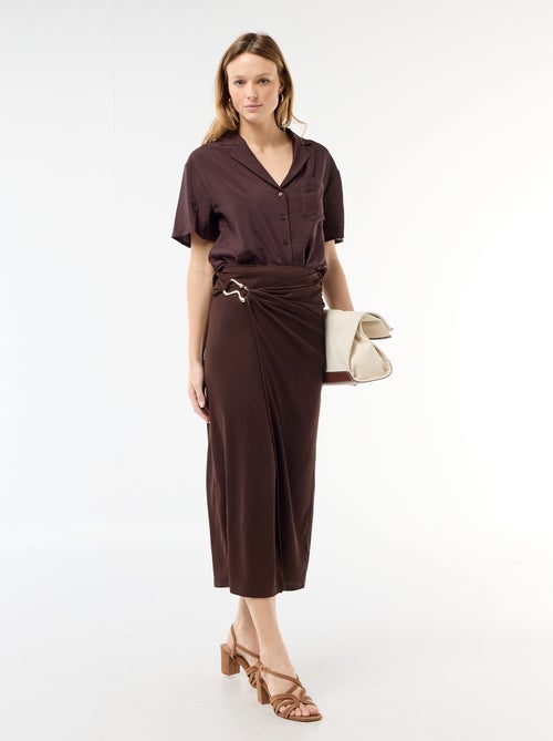 Gonna lunga con fibbia dorata in vita - Kiabi