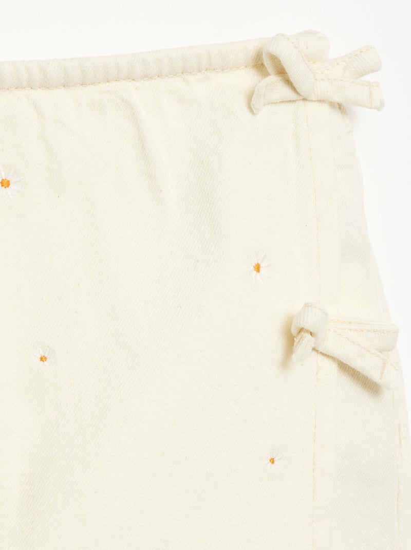 Gonna-pantaloncino con motivi ricamati all over Beige - Kiabi