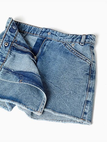 Gonnellina in denim con chiusura frontale asimmetrica