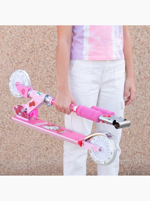 Hello kitty monopattino pieghevole a 2 ruote con luci - Kiabi Hello kitty monopattino pieghevole a 2 ruote con luci - Kiabi