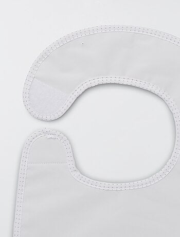 Il set di 7 bavaglini in spugna foderati