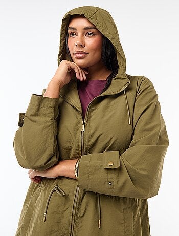 Impermeabile con cappuccio