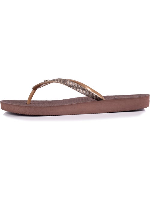 Infradito flessibile, leggero, resistente alla flessione e durevole. Isotoner - Kiabi Infradito flessibile, leggero, resistente alla flessione e durevole. Isotoner - Kiabi