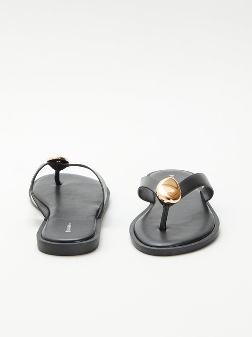 Infradito in similpelle con dettaglio metallico - Kiabi