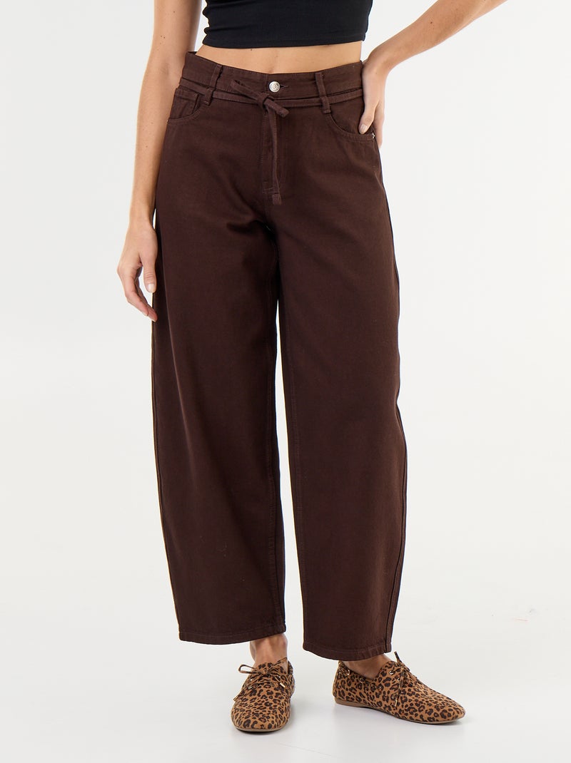 Jean barrel con cintura da annodare Marrone - Kiabi